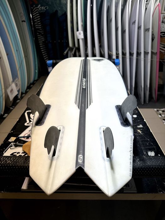 El Tomo Fish 5'5 x 19 x 2 3/8, quad com quilhas Tomo