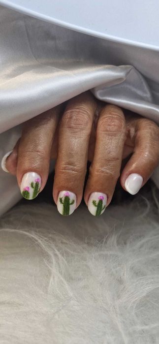 Atendimento personalizado em unhas voucher de 10% esse mês Dezembro