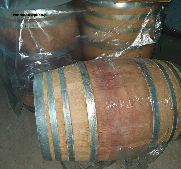 Beczka dębowa 225l wypalona do gorzałki, wina, brandy lub wystawa