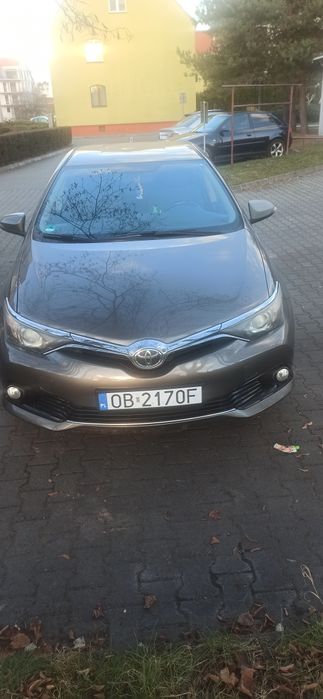 Sprzedam Toyotę Auris