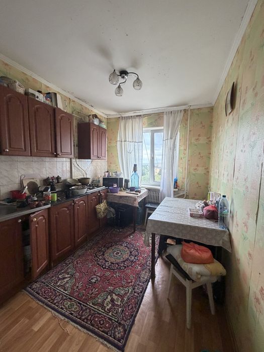 Продам 3-ком кв по Ул Победы.