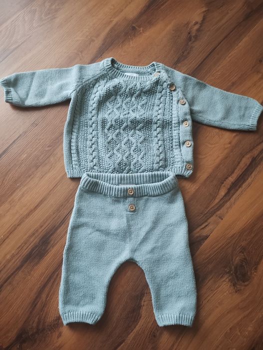 Komplet sweterkowy 56