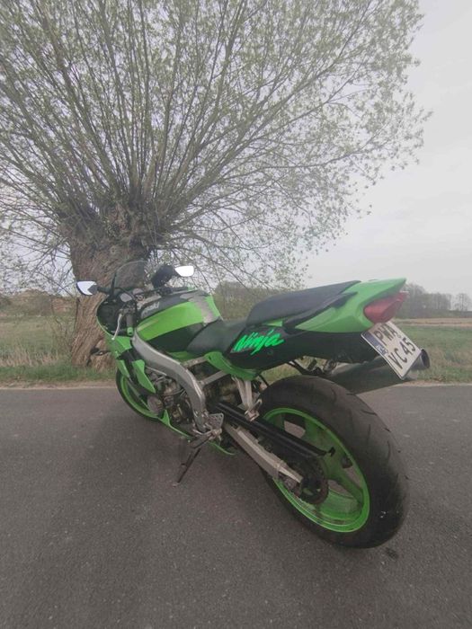 Kawasaki ninja zx6r na a2