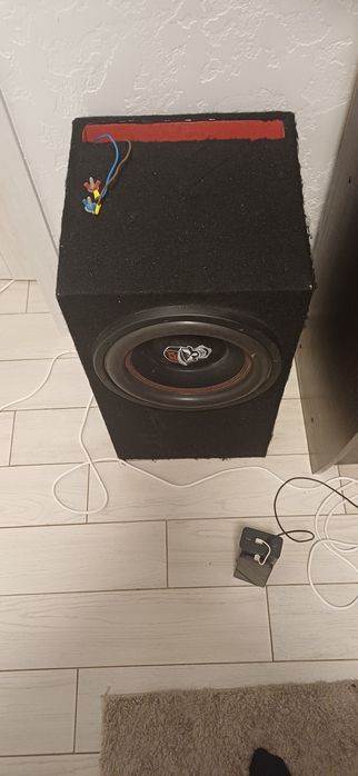 Продам Сабвуфер KIKX LL-12