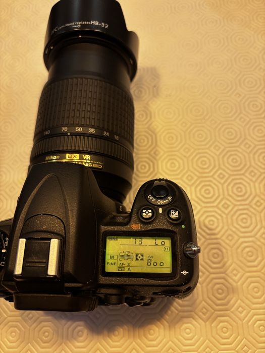 Câmera DSLR Nikon D7000 em excelente estado