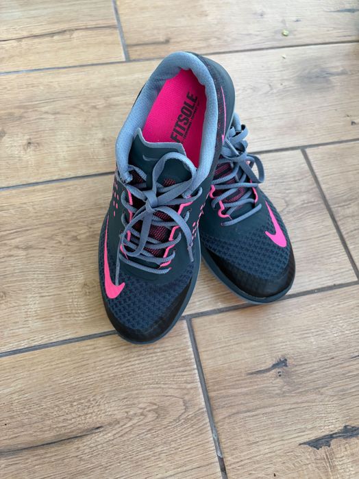 Buty sportowe Nike