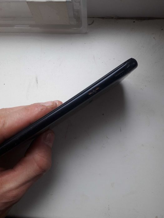 samsung j330 2017 на запчастини