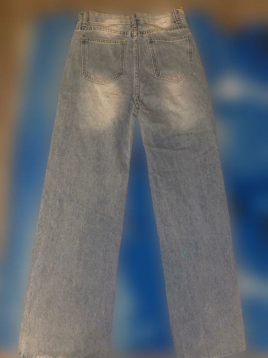 Широкие джинсы с кружевом