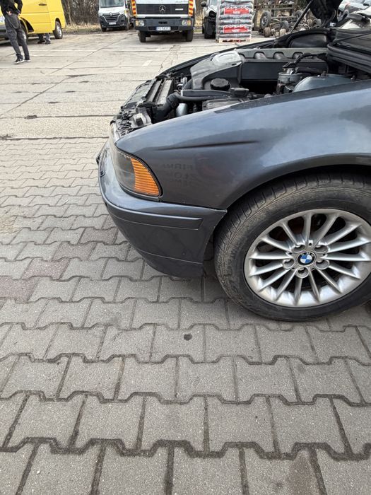 Błotnik BMW E39 Lift przód anthrazit metallic 397/7 prawy przód
