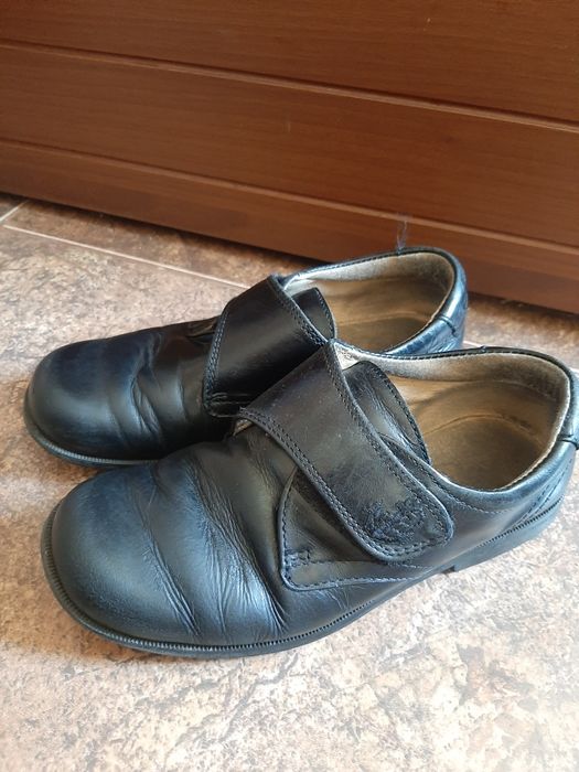 Туфли для мальчика 29,32 р.