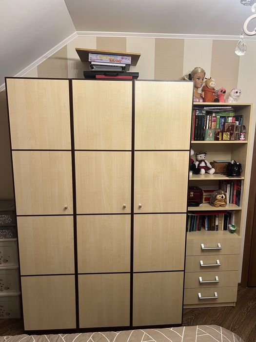 Продаються меблі для  дитячоі кімнати.