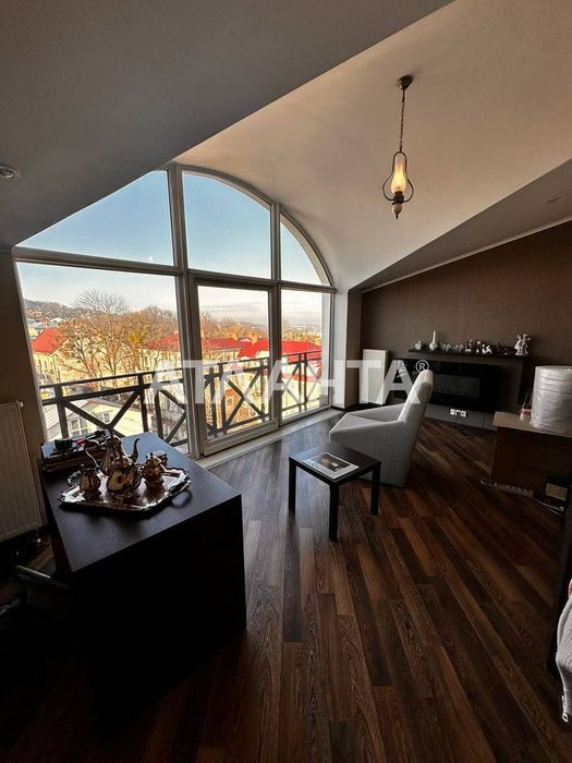 3-х кімнатний пентхаус в ЦЕНТРІ