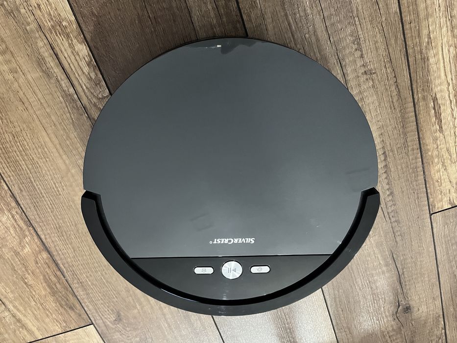 Robot sprzatajacy mopujacy jak nowy duzo dodatkow