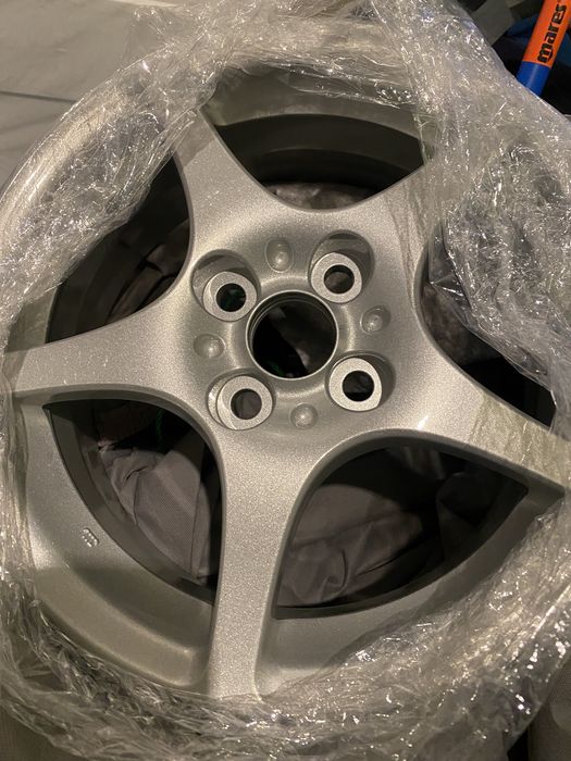 Felga toyota Mr2