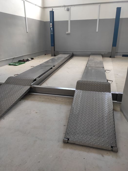 Підіймач 4х стійковий , підйомник (подъемник)для розвал сходження