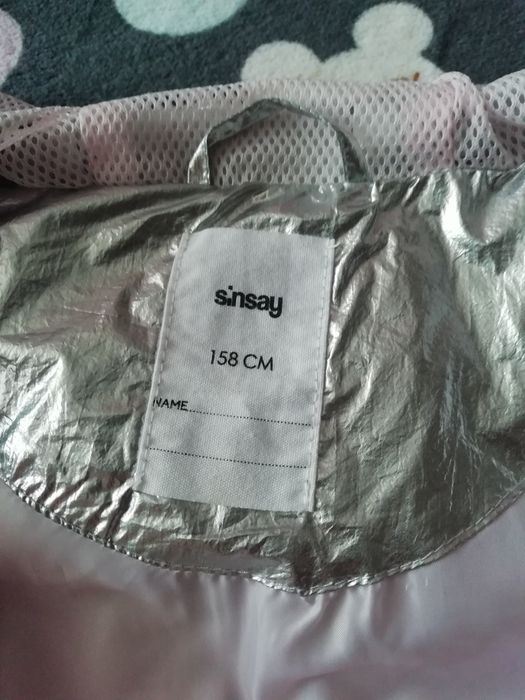 Легка курточка-вітровка sinsay. 158 р.