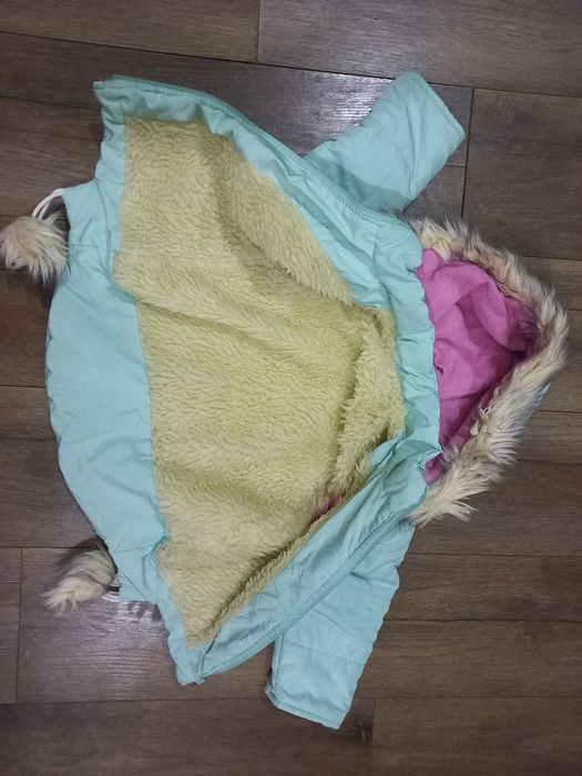 Зимовий костюм на дівчинку