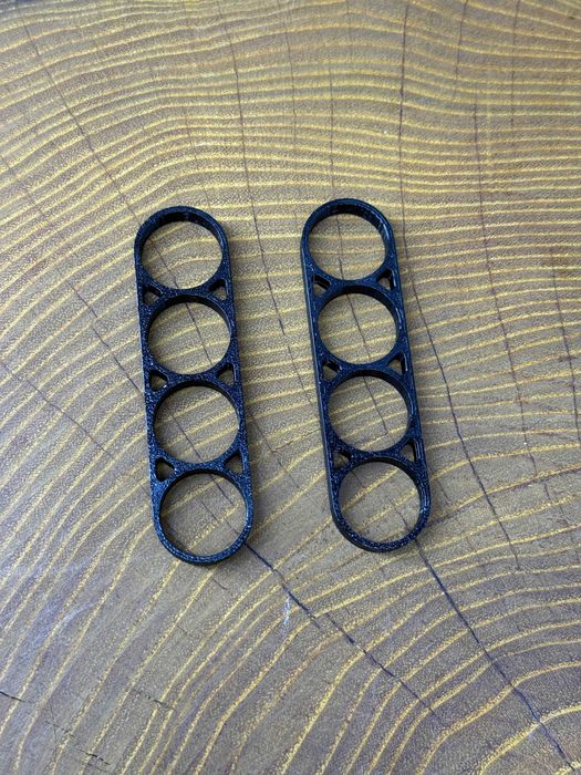 Uchwyt / koszyk na ogniwa 21700 – solidny i precyzyjny element, 4x1