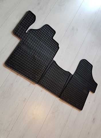 Dywaniki Gumowe Korytka Wykładziny Mercedes Vito W639 Rok 03-14 Viano