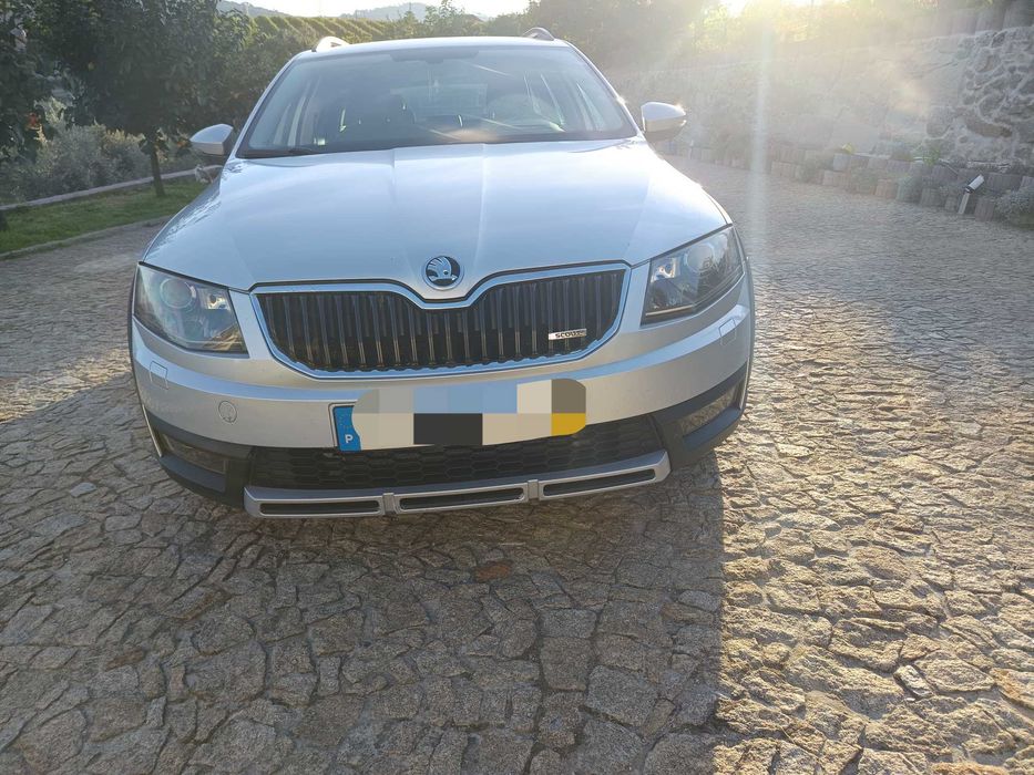 Skoda Octavia Scout 4X4 — photo 3