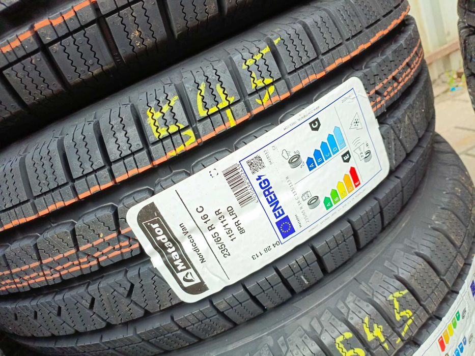 Nowe opony zimowe Matador  235/65/16c 2025r