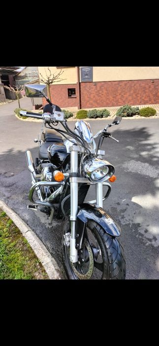 Suzuki Intruder 800 stan idealny !