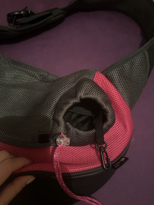 Сумка переноска слінг для собак та котів. Дуже, дуже класна.