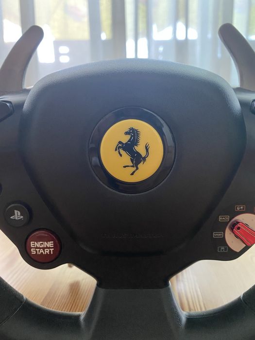 Volante Thrustmaster T98-P Ferrari