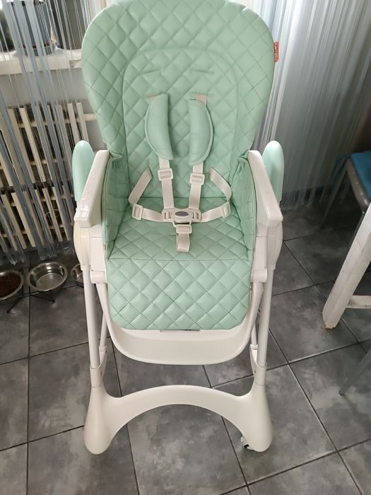 Стульчик для кормления carello