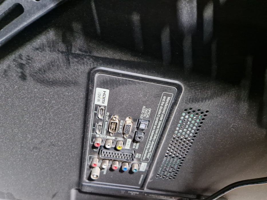 Telewizor LG 42LW4500 + uchwyt na ścianę
