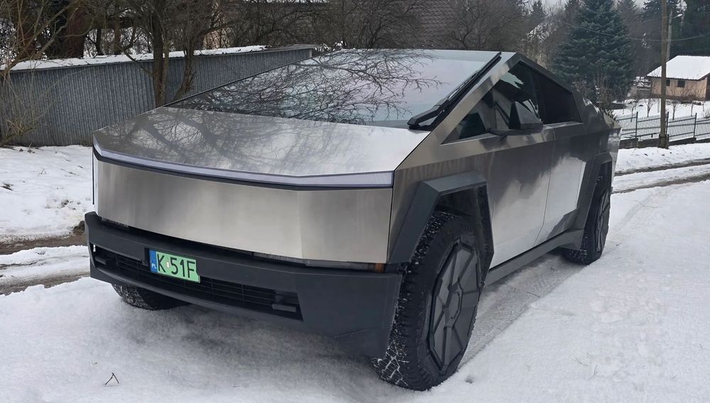 Tesla Cybertruck FOUNDATION SERIES 1z1000, zarejestrowany w PL, OKAZJA!
