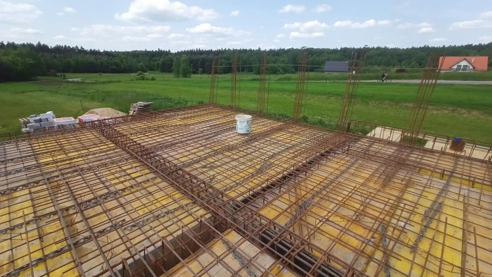 Budowa domu dachy płyty fundamentowe stropy sso