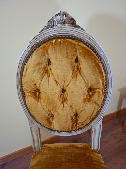 Cadeira estilo Baroco