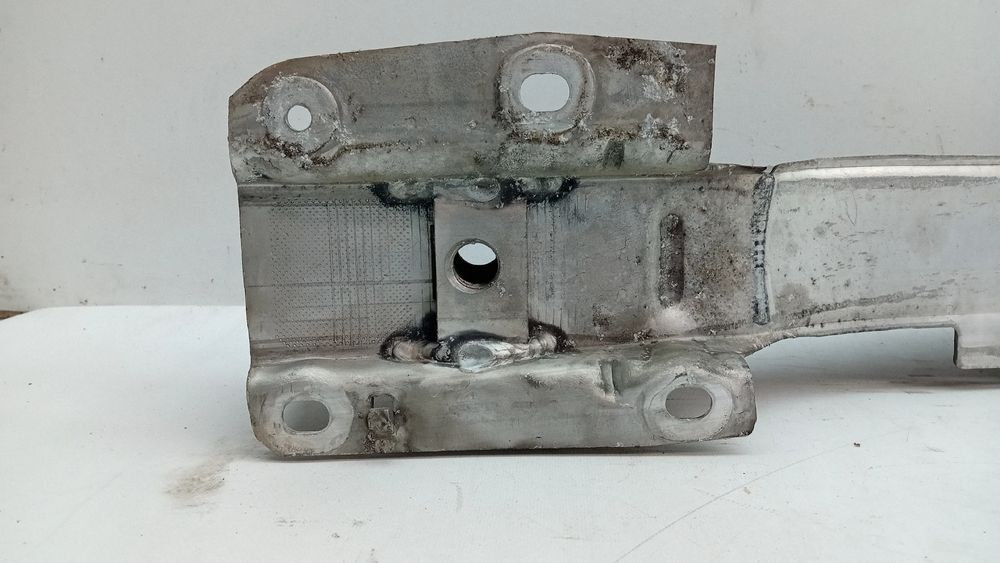 Reforço pára-choques frente RENAULT Latitude (L70_)