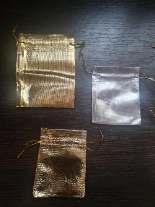 Мішечки для подарунків, ювелирных прекрас