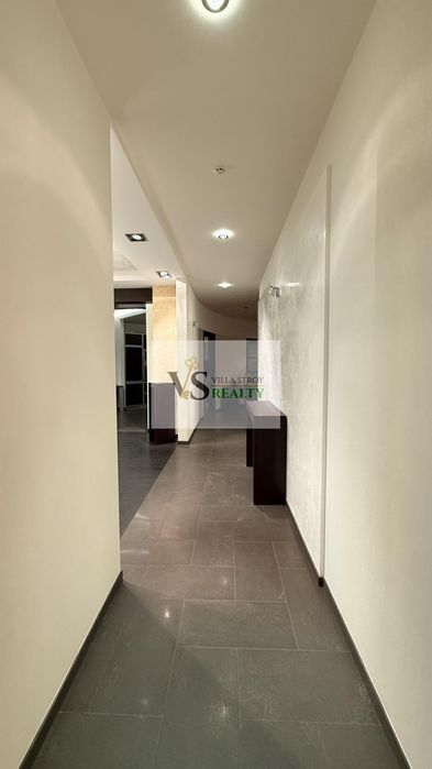 Продаж квартири в Одесі, 3 кімнати, 14/24 поверх, 145 м²