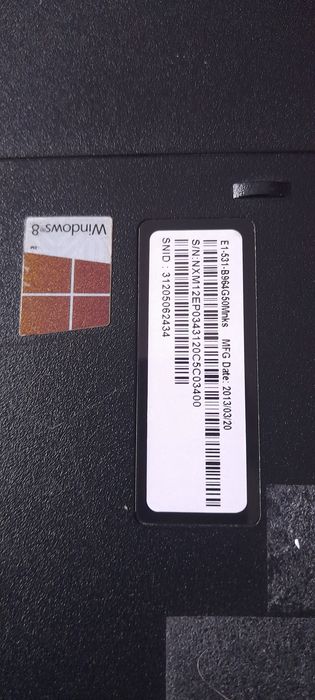 Laptop  dzala z przeznaczeniem na czesci