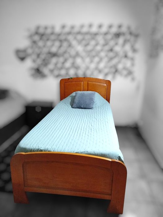 Camas solteiro - Pinho (ler descrição)