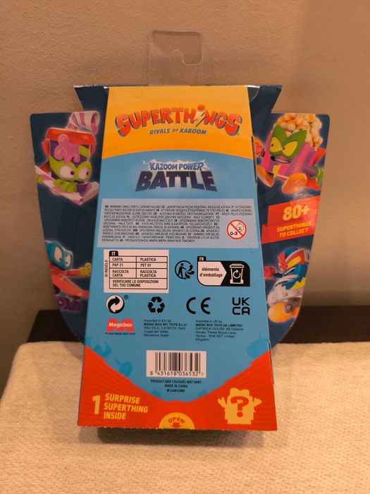 Vendo pack Superthings Novo na embalagem