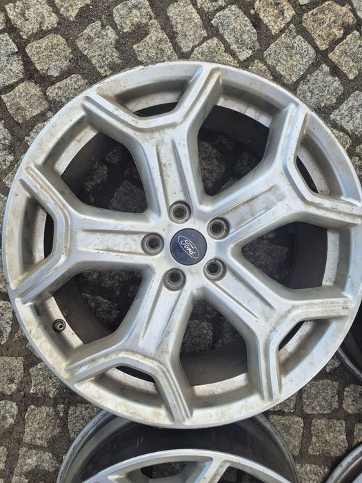 Oryginalne felgi 19 5x108 Ford.
