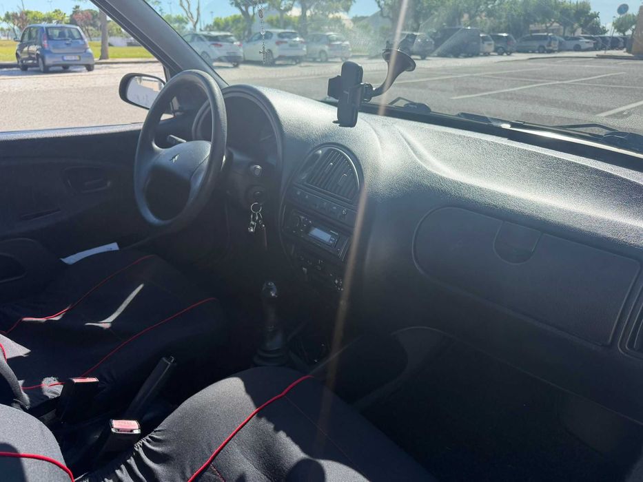 Citroen Saxo 1.5D APENAS 120MIL KM