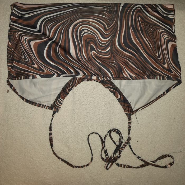 Top curto, multicolorido