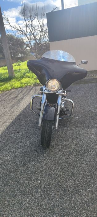 Suzuki Intruder C 800