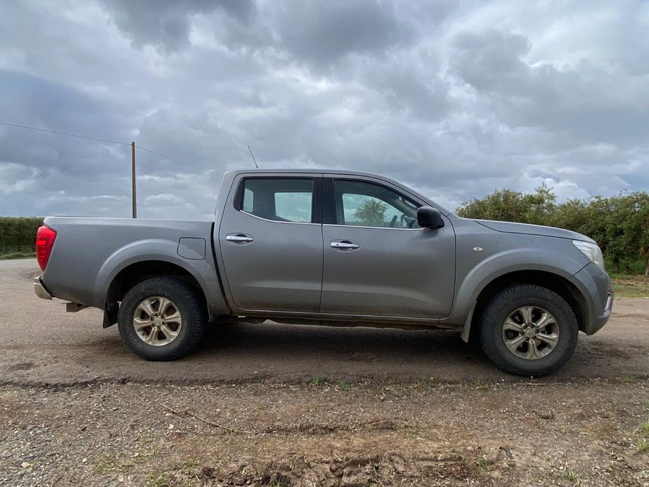 Pick Up Nissan Navara