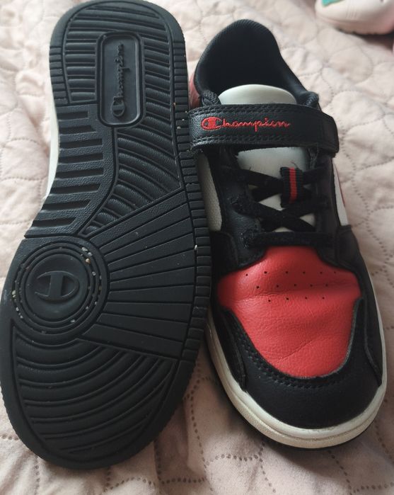 Sneakersy Champion r.33