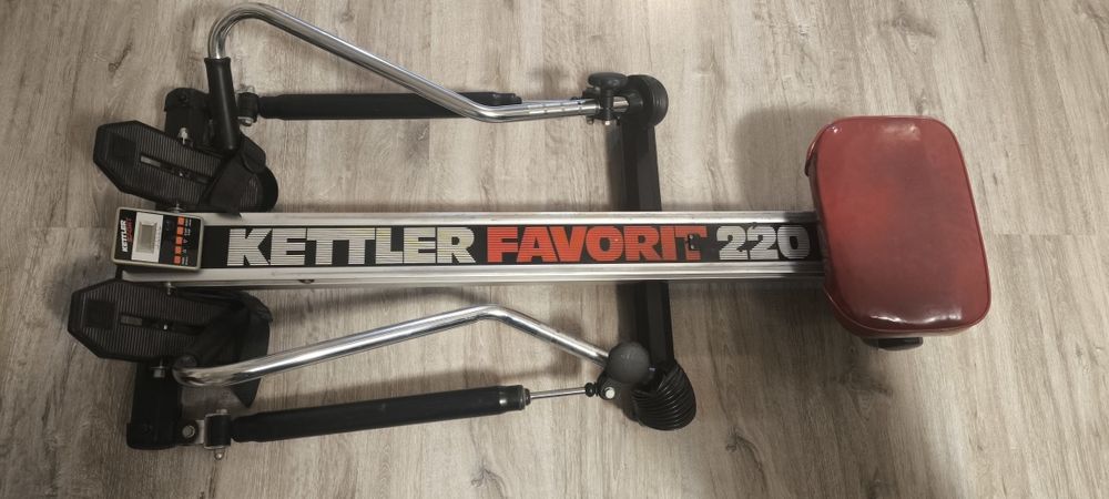 Wioślarz Kettler favorit 220