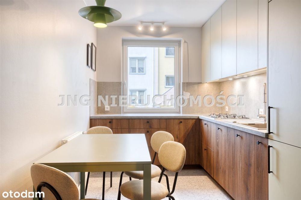 Kórrnik ścisłe Centrum trzy pokoje, balkon