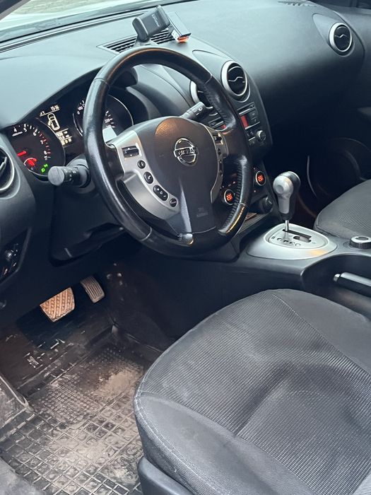 Продам Nissan Qashqai.
