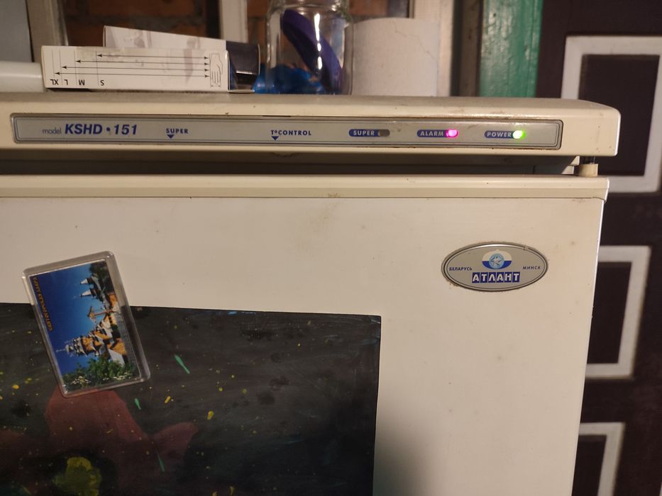 Продам холодильник