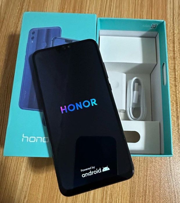Телефон Honor 8x 6/128